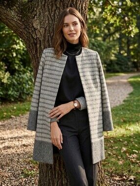 H&M Women's Black and White Textured Open-Front Jacket